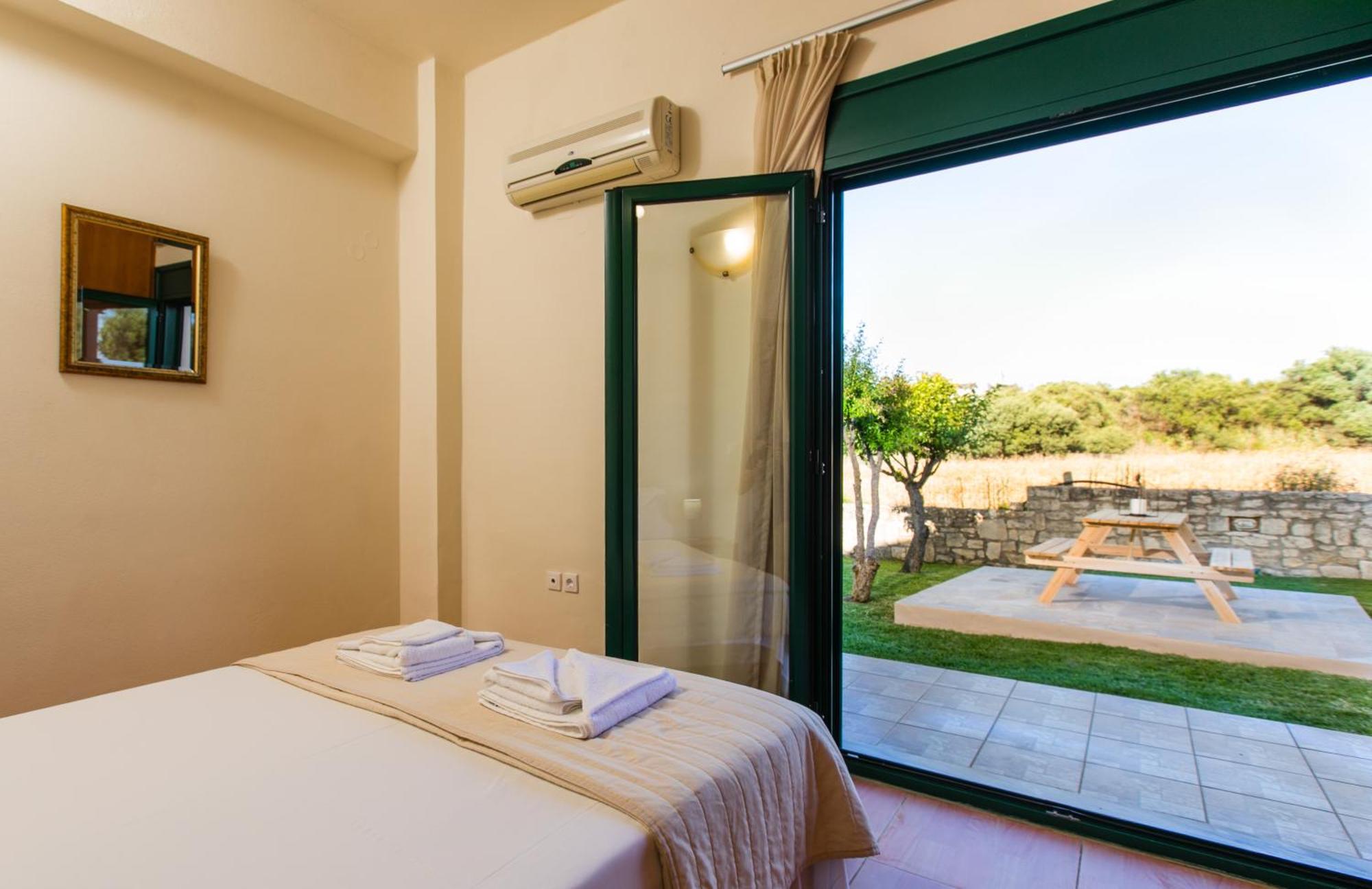 Villa Eleni Asprouliánoi 外观 照片